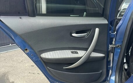 BMW 1 серия, 2005 год, 760 000 рублей, 22 фотография