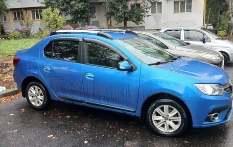 Renault Logan II, 2018 год, 950 000 рублей, 4 фотография