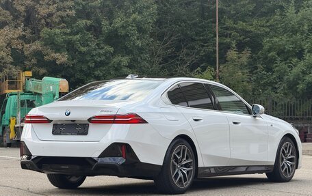 BMW 5 серия, 2024 год, 7 000 000 рублей, 7 фотография