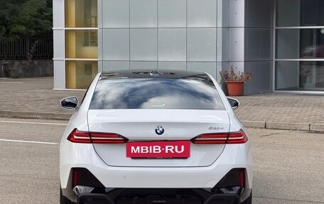 BMW 5 серия, 2024 год, 7 000 000 рублей, 5 фотография