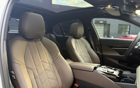 BMW 5 серия, 2024 год, 7 000 000 рублей, 21 фотография