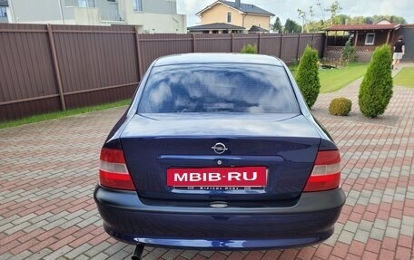 Opel Vectra B рестайлинг, 1997 год, 390 000 рублей, 4 фотография