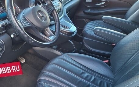 Mercedes-Benz V-Класс, 2021 год, 8 130 000 рублей, 25 фотография