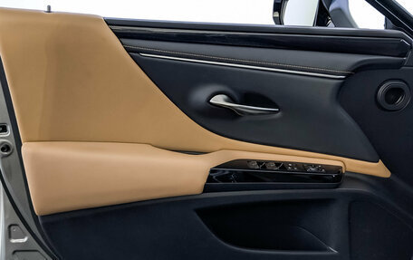 Lexus ES VII, 2023 год, 4 200 000 рублей, 19 фотография