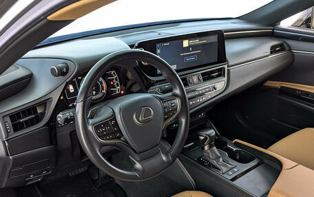 Lexus ES VII, 2023 год, 4 200 000 рублей, 15 фотография