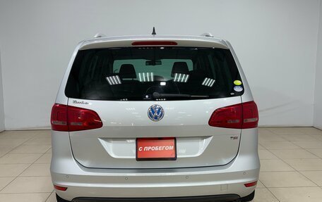Volkswagen Sharan II, 2011 год, 1 315 000 рублей, 6 фотография