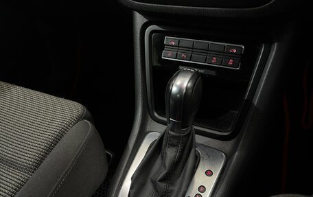 Volkswagen Sharan II, 2011 год, 1 315 000 рублей, 22 фотография