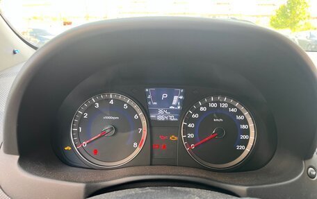 Hyundai Solaris II рестайлинг, 2012 год, 600 000 рублей, 7 фотография
