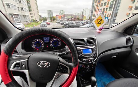 Hyundai Solaris II рестайлинг, 2014 год, 850 000 рублей, 8 фотография