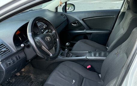 Toyota Avensis III рестайлинг, 2009 год, 720 000 рублей, 8 фотография