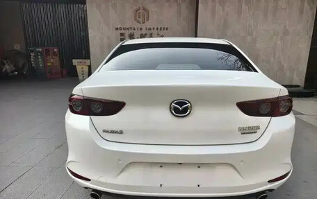 Mazda 3, 2021 год, 1 130 000 рублей, 8 фотография