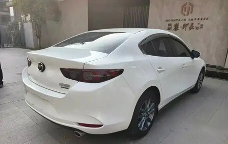 Mazda 3, 2021 год, 1 130 000 рублей, 9 фотография