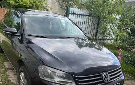 Volkswagen Passat B7, 2011 год, 849 000 рублей, 1 фотография
