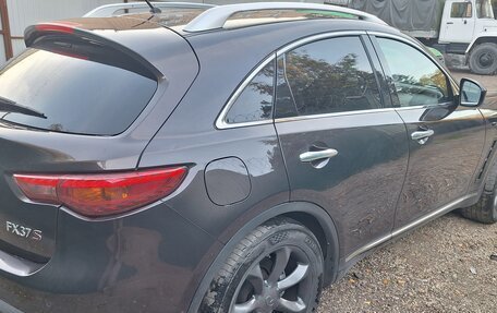 Infiniti FX II, 2010 год, 1 750 000 рублей, 6 фотография