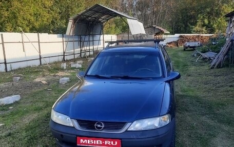 Opel Vectra B рестайлинг, 2000 год, 215 000 рублей, 1 фотография