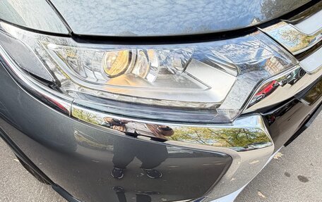Mitsubishi Outlander III рестайлинг 3, 2015 год, 1 850 000 рублей, 21 фотография