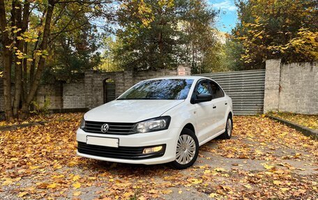Volkswagen Polo VI (EU Market), 2017 год, 1 100 000 рублей, 1 фотография