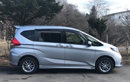 Honda Freed II, 2018 год, 1 212 000 рублей, 5 фотография