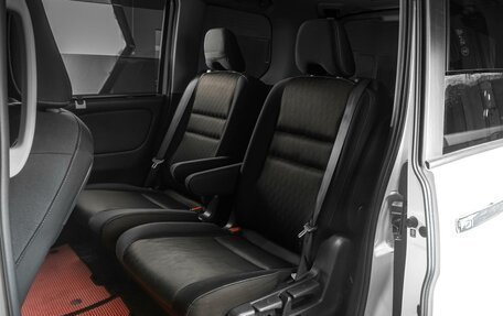 Nissan Serena IV, 2018 год, 2 539 000 рублей, 10 фотография