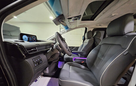 Hyundai Staria, 2024 год, 9 450 000 рублей, 13 фотография