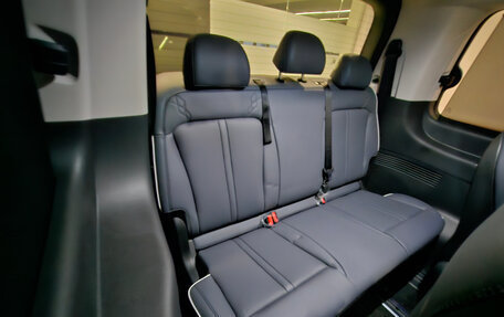 Hyundai Staria, 2024 год, 9 450 000 рублей, 29 фотография