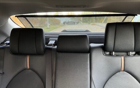 Toyota Camry, 2023 год, 3 850 000 рублей, 10 фотография