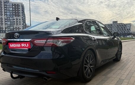 Toyota Camry, 2023 год, 3 850 000 рублей, 5 фотография