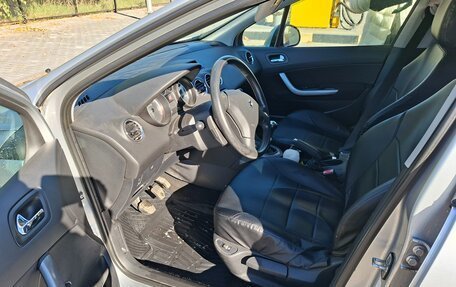 Peugeot 308 II, 2010 год, 390 000 рублей, 4 фотография