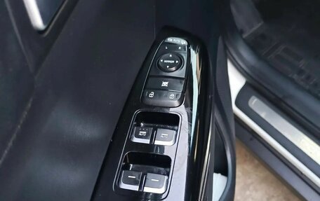 KIA Sportage IV рестайлинг, 2018 год, 2 800 000 рублей, 15 фотография