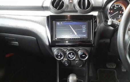 Suzuki Swift V, 2023 год, 760 000 рублей, 9 фотография
