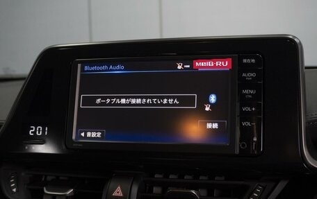Toyota C-HR I рестайлинг, 2018 год, 1 945 000 рублей, 19 фотография