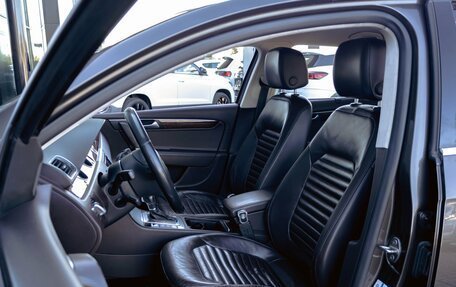Volkswagen Passat B7, 2012 год, 1 275 000 рублей, 13 фотография