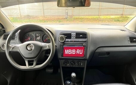 Volkswagen Polo VI (EU Market), 2017 год, 1 100 000 рублей, 11 фотография