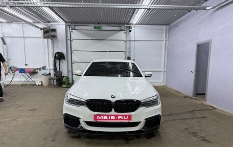 BMW 5 серия, 2018 год, 6 100 000 рублей, 11 фотография