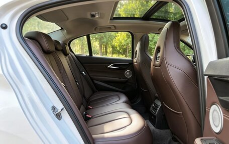 BMW 1 серия, 2023 год, 1 890 000 рублей, 13 фотография