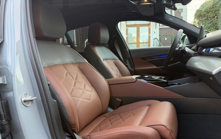 BMW 5 серия, 2025 год, 8 790 000 рублей, 6 фотография