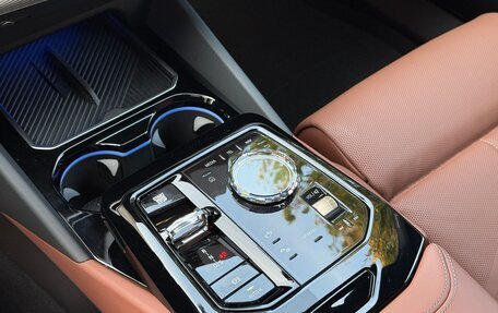 BMW 5 серия, 2025 год, 8 790 000 рублей, 13 фотография