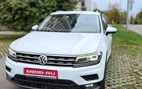 Volkswagen Tiguan II, 2018 год, 2 500 000 рублей, 9 фотография
