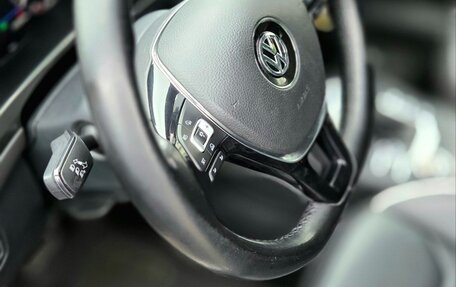 Volkswagen Tiguan II, 2018 год, 2 500 000 рублей, 22 фотография