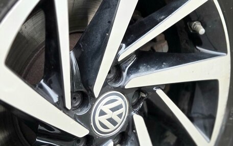 Volkswagen Tiguan II, 2018 год, 2 500 000 рублей, 28 фотография