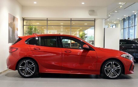 BMW 1 серия, 2019 год, 2 750 000 рублей, 4 фотография