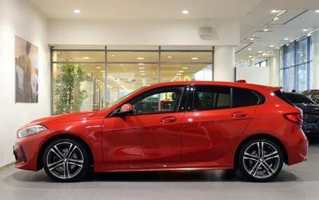 BMW 1 серия, 2019 год, 2 750 000 рублей, 7 фотография