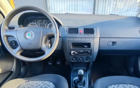 Skoda Fabia I, 2004 год, 385 000 рублей, 11 фотография