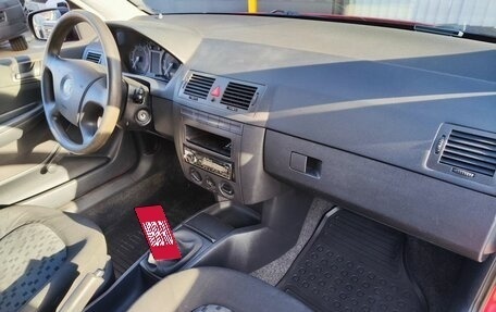 Skoda Fabia I, 2004 год, 385 000 рублей, 10 фотография