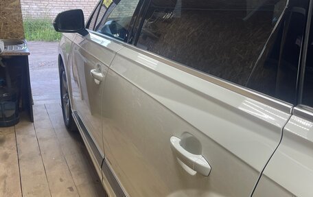 Audi Q7, 2015 год, 3 200 000 рублей, 3 фотография