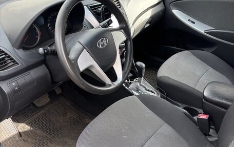 Hyundai Solaris II рестайлинг, 2012 год, 650 000 рублей, 8 фотография