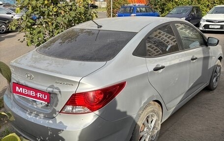 Hyundai Solaris II рестайлинг, 2012 год, 650 000 рублей, 4 фотография