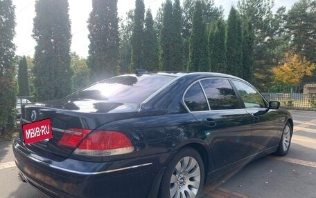 BMW 7 серия, 2005 год, 1 270 000 рублей, 6 фотография