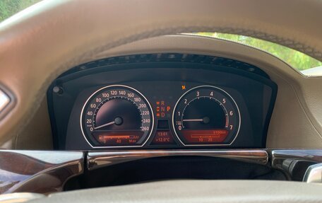 BMW 7 серия, 2005 год, 1 270 000 рублей, 14 фотография