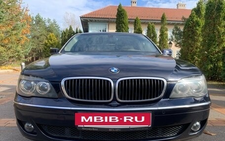 BMW 7 серия, 2005 год, 1 270 000 рублей, 10 фотография